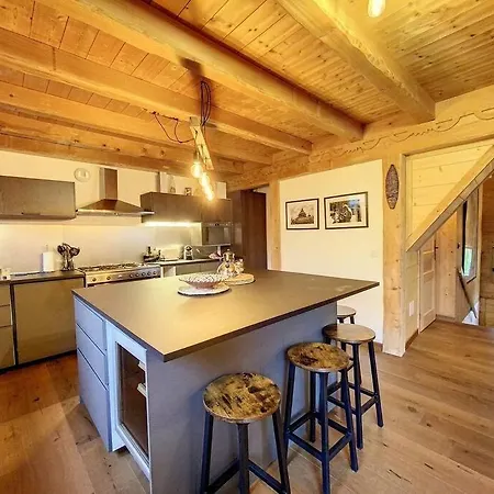 シャレー Chaleureux シャモニー
